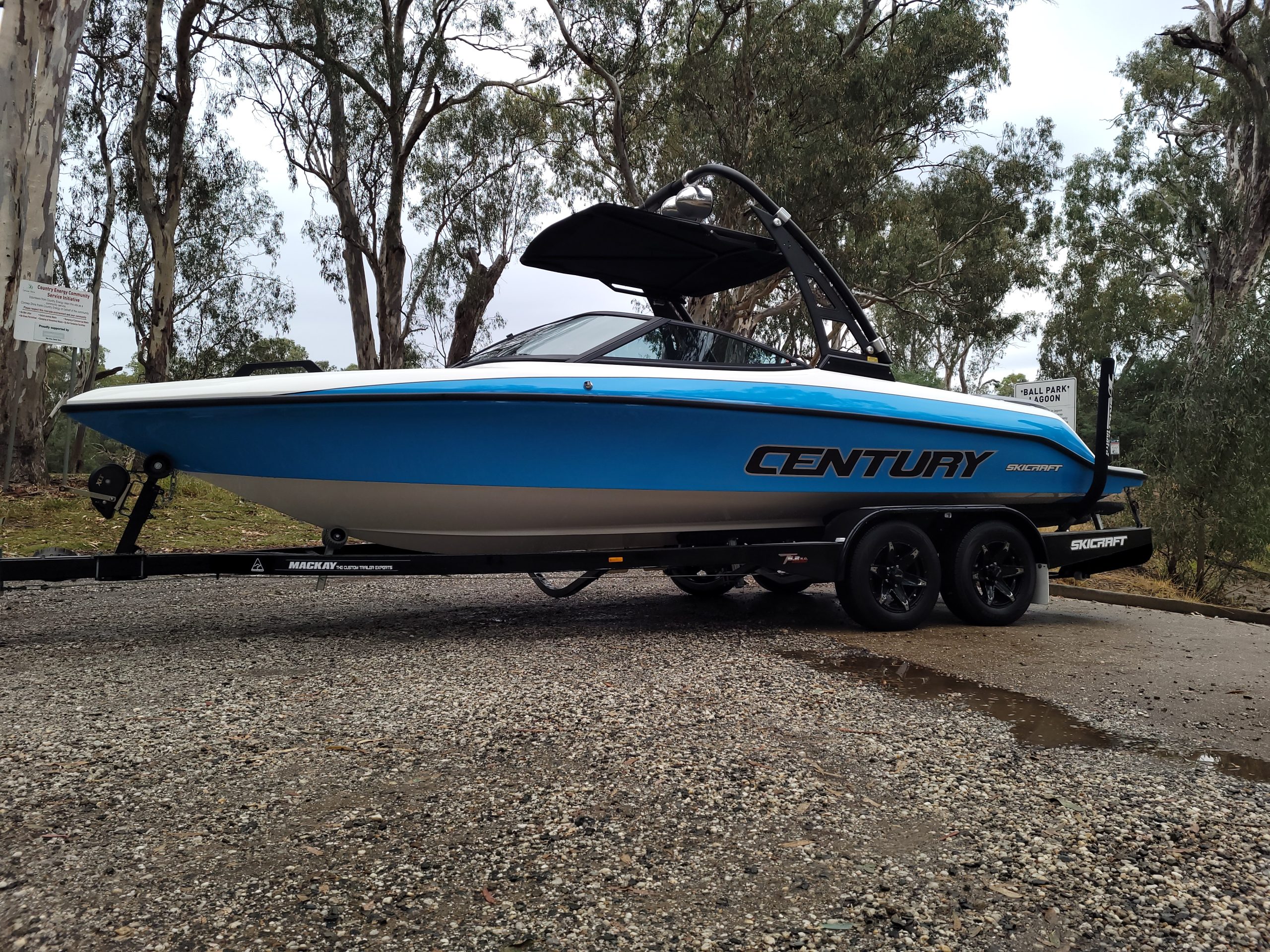 Skicraft Boats Century Mid Mount